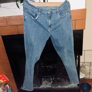 Levi Straight Leg Jeans